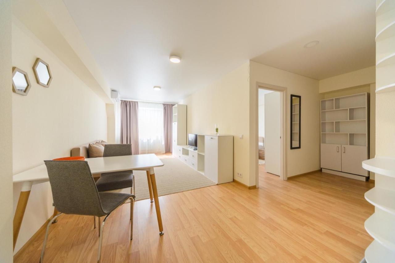 Inn Smarthause Apartments Kiev Bagian luar foto