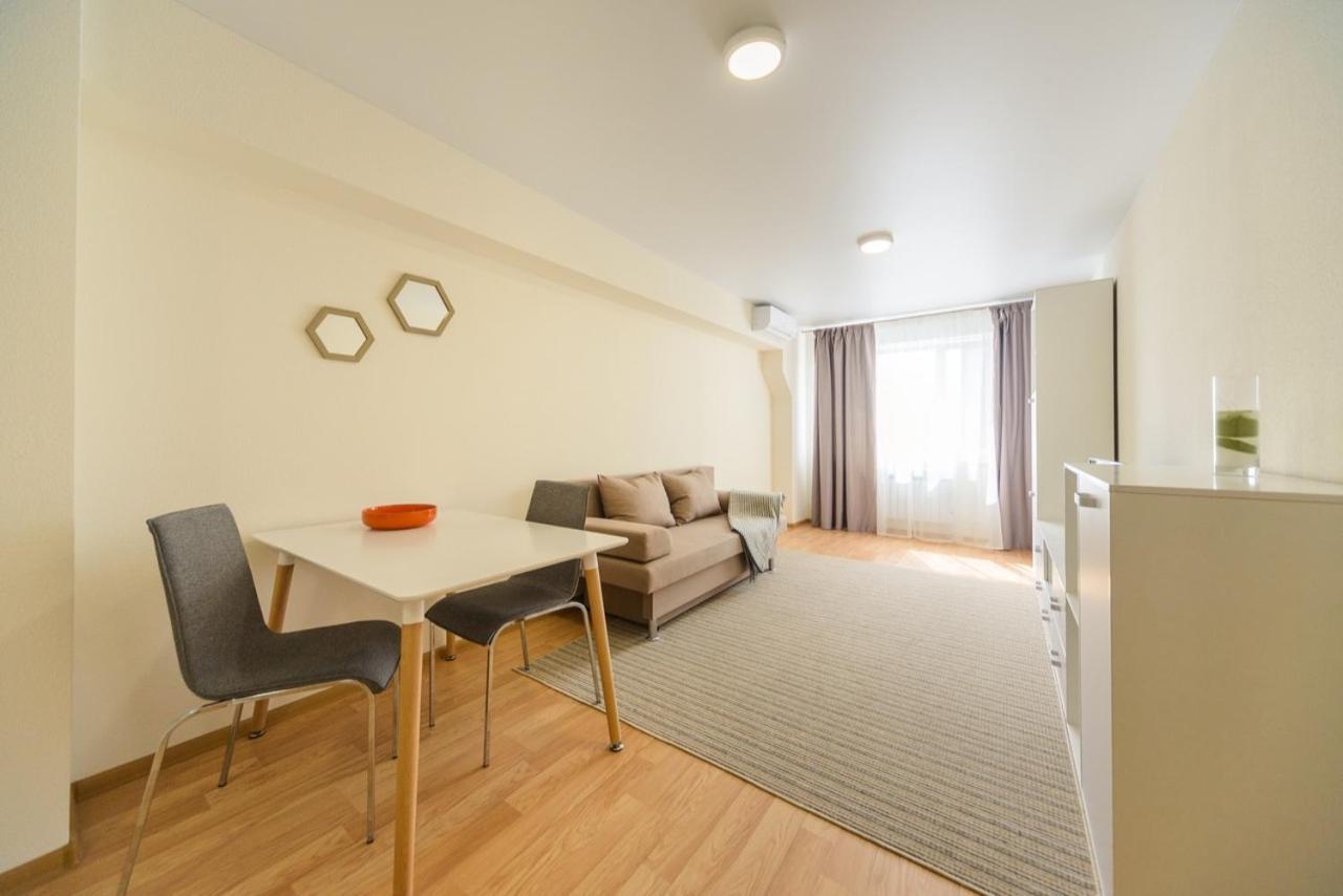 Inn Smarthause Apartments Kiev Bagian luar foto