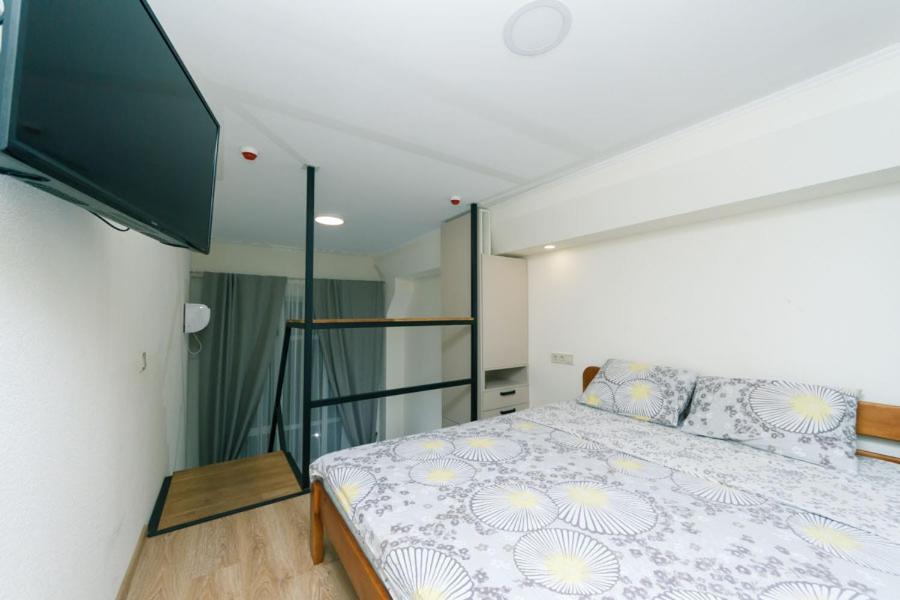 Inn Smarthause Apartments Kiev Bagian luar foto