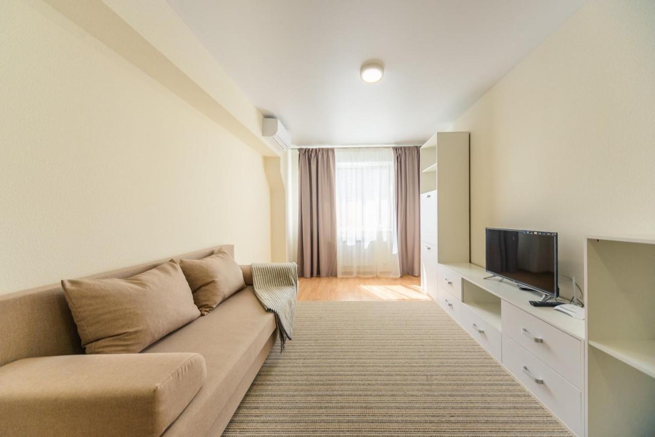Inn Smarthause Apartments Kiev Bagian luar foto