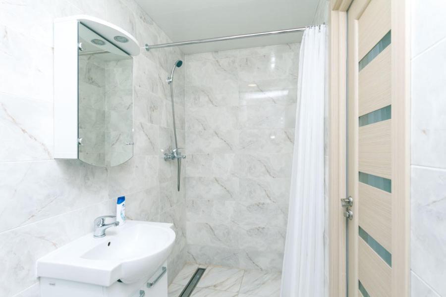 Inn Smarthause Apartments Kiev Bagian luar foto