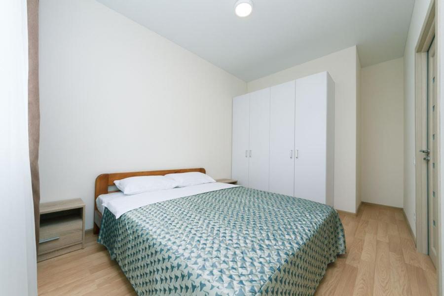 Inn Smarthause Apartments Kiev Bagian luar foto
